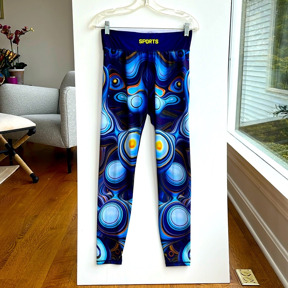 Docefit M cosmic space circles spandex leggings. Yoga sailing run training nosun